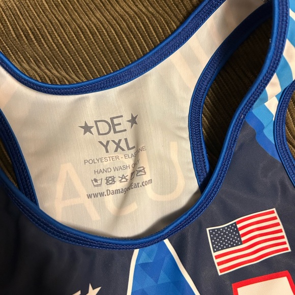 Lot of 3 YXL singlets in good condition. - Picture 6 of 10